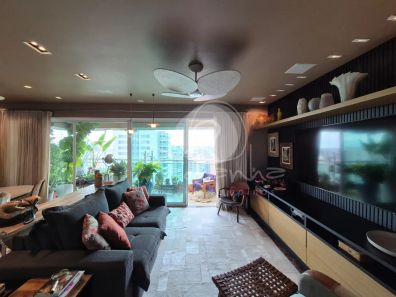 Apartamento com 3 Quartos à venda, 160m² no Cambuí, Campinas