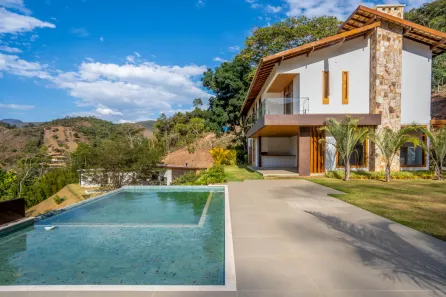 Casa de Condomínio com 5 Quartos à venda, 500m² no Pedro do Rio, Petrópolis