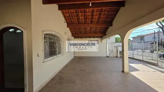 Casa com 3 Quartos para alugar, 250m² no Jardim Satélite, São José dos Campos