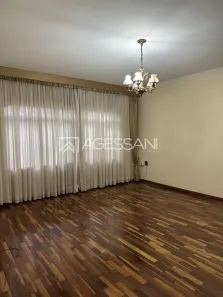 Casa com 3 Quartos à venda, 171m² no Parque Moema, Franca