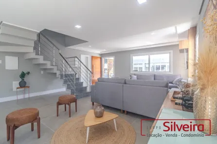 Casa de Condomínio com 3 Quartos para alugar, 300m² no Pedra Redonda, Porto Alegre