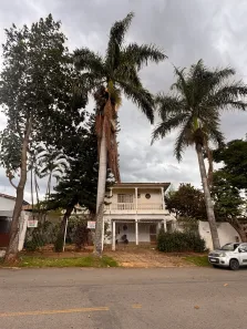Casa com 4 Quartos à venda, 296m² no Vila Oswaldo Rosa, Goiânia