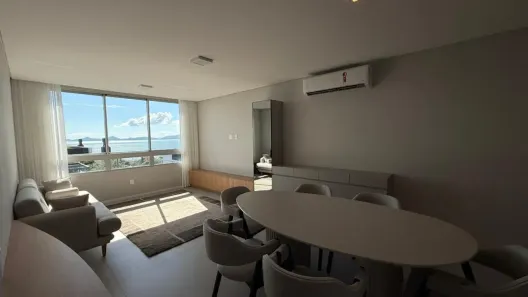 Apartamento com 2 Quartos para alugar, 110m² no Jardim Atlântico, Florianópolis
