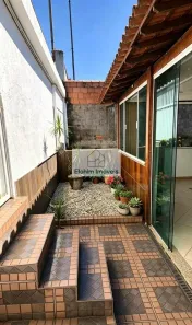 Casa de Condomínio com 2 Quartos à venda, 48m² no Nova Cidade, Macaé