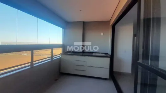 Apartamento com 3 Quartos para alugar, 68m² no Jardim Sul, Uberlândia