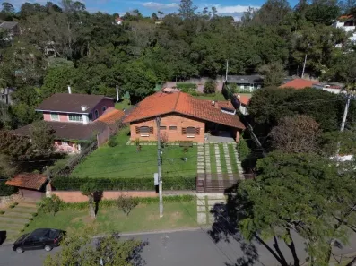 Casa de Condomínio com 3 Quartos à venda, 270m² no Chácara de La Rocca, Carapicuíba
