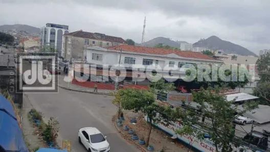 Apartamento com 2 Quartos para alugar, 54m² no Oswaldo Cruz, Rio de Janeiro