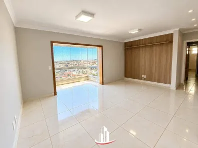Apartamento com 2 Quartos para alugar, 137m² no Santa Maria, Uberaba