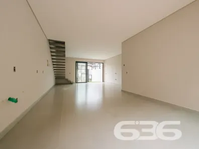 Sobrado com 3 Quartos à venda, 140m² no Jardim Sofia, Joinville
