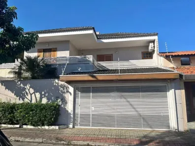 Sobrado com 3 Quartos à venda, 155m² no Jardim São Vicente, São José dos Campos
