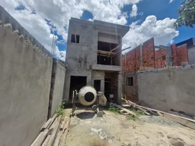 Casa de Condomínio com 4 Quartos à venda, 150m² no Villas do Jaguari, Santana de Parnaíba