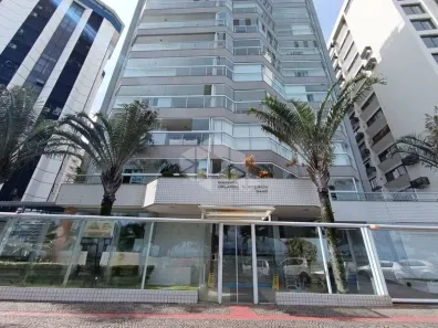 Apartamento com 3 Quartos para alugar, 120m² no Agronômica, Florianópolis