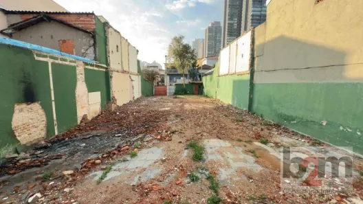 Lote/Terreno à venda, 300m² no Vila Yara, Osasco