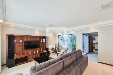 Casa com 3 Quartos à venda, 250m² no Taboão, São Bernardo do Campo