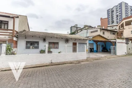 Casa com 3 Quartos à venda, 355m² no Água Verde, Blumenau