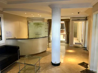 Prédio Comercial para alugar, 500m² no Menino Deus, Porto Alegre
