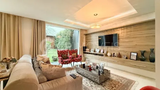 Casa com 3 Quartos à venda, 280m² no Jardim São Pedro, Porto Alegre