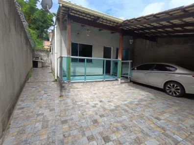 Casa com 2 Quartos à venda no Santa Luzia, Contagem