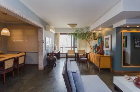 Apartamento com 3 Quartos à venda, 116m² no Moinhos de Vento, Porto Alegre