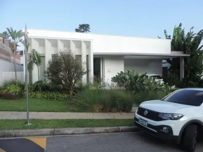 Casa de Condomínio com 4 Quartos à venda, 330m² no Moinho Velho, Cotia
