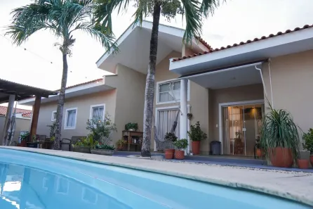 Casa de Condomínio com 4 Quartos à venda, 400m² no Turu, São Luís
