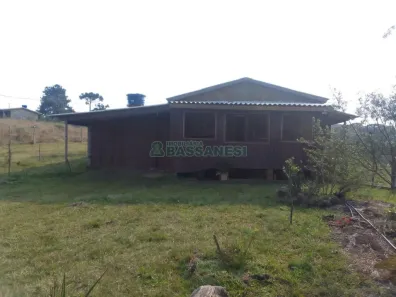 Fazenda/Sítio com 3 Quartos à venda, 120m² no Ana Rech, Caxias do Sul