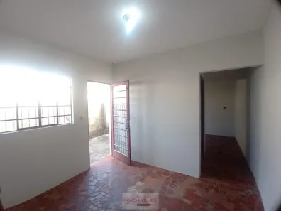 Casa com 1 Quarto para alugar, 40m² no Jardim Paulista, Mogi Mirim