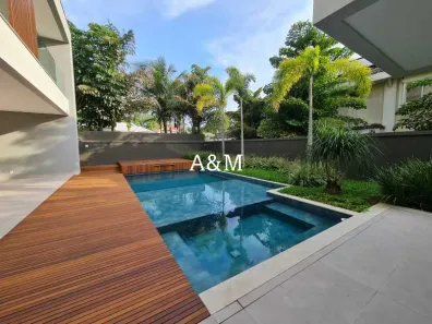 Casa de Condomínio com 5 Quartos à venda, 943m² no Barra da Tijuca, Rio de Janeiro
