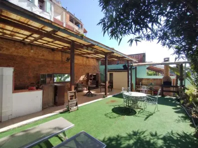 Casa com 14 Quartos à venda, 411m² no Santa Teresa, Rio de Janeiro