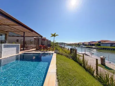 Casa de Condomínio com 4 Quartos à venda, 168m² no , Armação dos Búzios