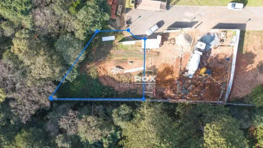 Lote/Terreno à venda, 388m² no Taboão, Curitiba