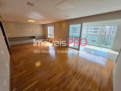 Apartamento com 3 Quartos à venda, 210m² no Vila Olímpia, São Paulo