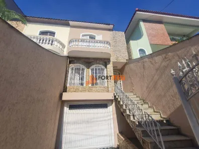 Sobrado com 3 Quartos à venda, 226m² no Jardim Textil, São Paulo