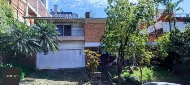 Casa com 3 Quartos à venda, 320m² no Rio Branco, Porto Alegre