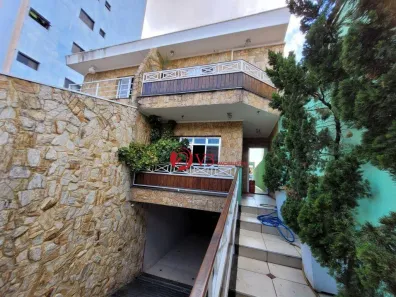 Sobrado com 4 Quartos à venda, 217m² no Cidade Patriarca, São Paulo