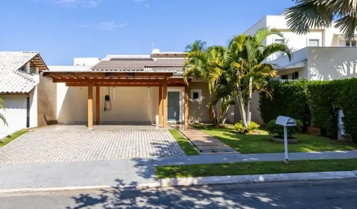 Casa de Condomínio com 4 Quartos à venda, 230m² no Loteamento Portal do Sol I, Goiânia