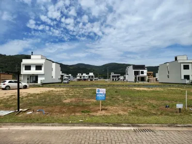Lote/Terreno à venda, 151m² no Beira Rio, Biguaçu