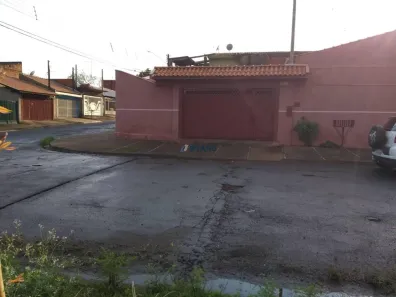 Casa com 3 Quartos à venda, 136m² no Parque Sisi, São Carlos