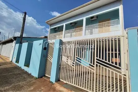 Casa com 3 Quartos para alugar, 203m² no Jardim Fortaleza, Paulínia
