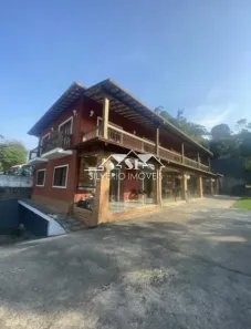 Casa com 6 Quartos para alugar, 600m² no Coronel Veiga, Petrópolis