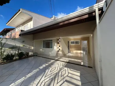 Casa com 3 Quartos à venda, 145m² no Parque Novo Mundo, Americana