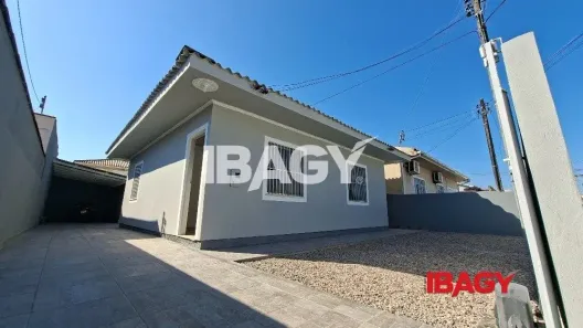 Casa com 2 Quartos para alugar, 123m² no Ponte do Imaruim, Palhoça