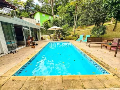 Fazenda/Sítio com 6 Quartos à venda, 250m² no Serra Grande, Niterói