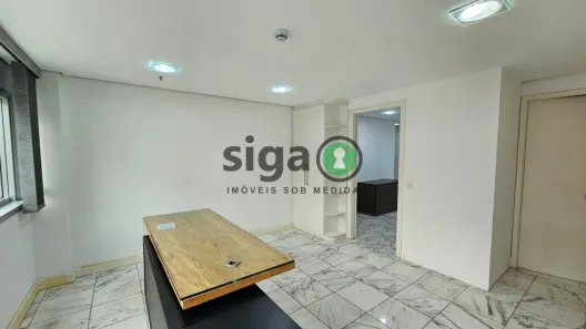 Sala Comercial à venda, 40m² no Vila Suzana, São Paulo