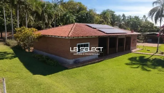 Fazenda/Sítio com 3 Quartos à venda, 370m² no Área Rural de Uberlândia, Uberlândia