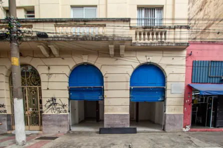 Ponto Comercial para alugar, 130m² no Santa Efigênia, São Paulo