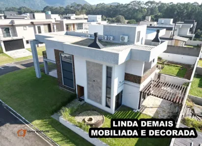 Casa com 4 Quartos à venda, 240m² no São João do Rio Vermelho, Florianópolis