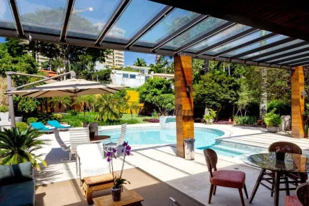 Casa com 4 Quartos à venda, 837m² no Jardim Guedala, São Paulo