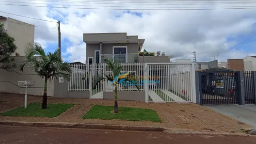 Sobrado com 3 Quartos à venda, 200m² no Santa Cruz, Cascavel