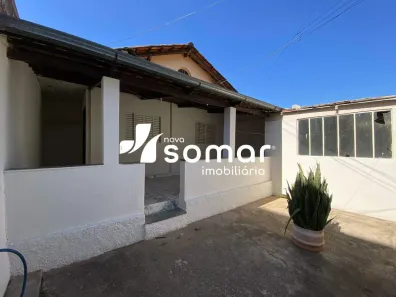 Casa com 4 Quartos para alugar, 100m² no Manoel Valinhas, Divinópolis